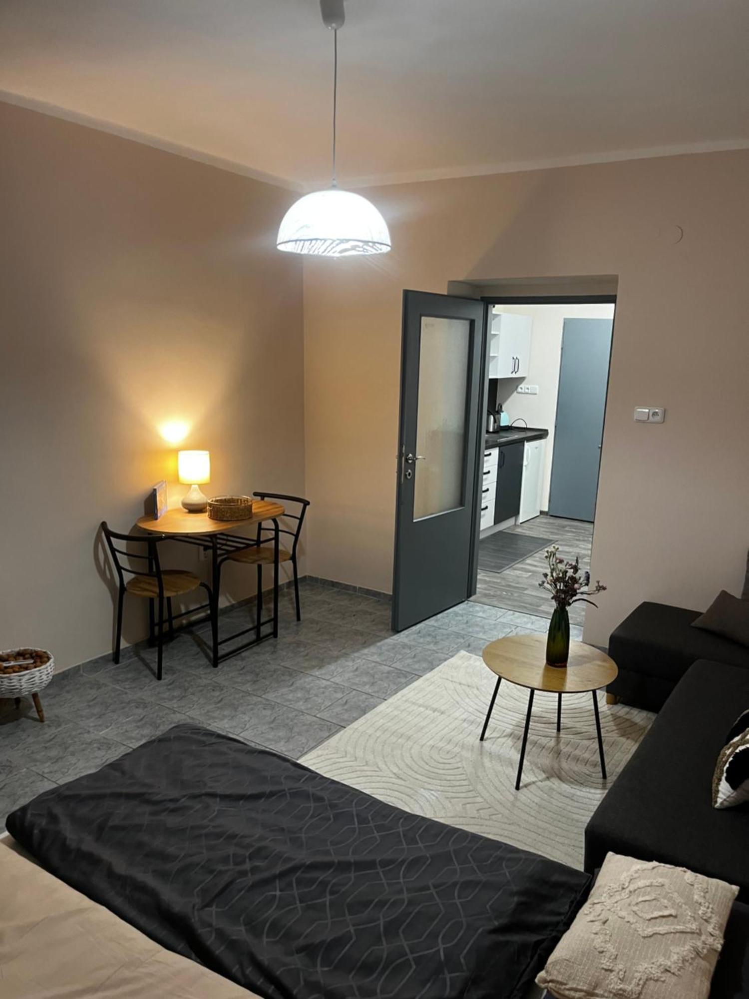 Apartman U Hradu Cheb Exterior foto